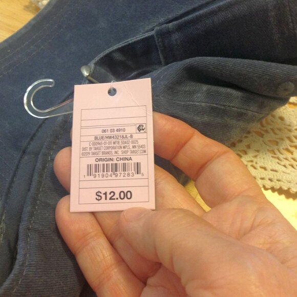 NWT Faded Denim Lady's Cap with Butterfly - Picture 6 of 6